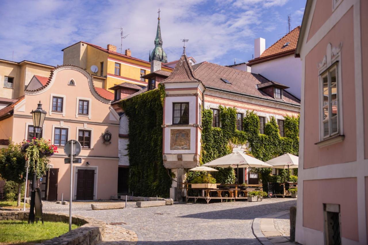 Hotel Bila Pani Jindrichuv Hradec Exterior photo